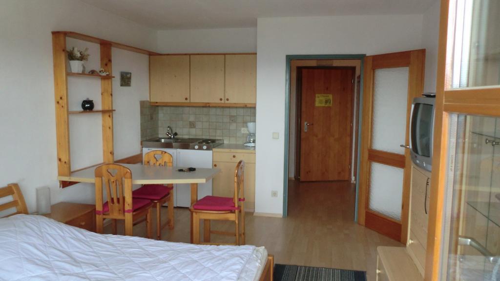 Apartment Margret Im Haus Sonnleitn Sonnenalpe Nassfeld Chambre photo