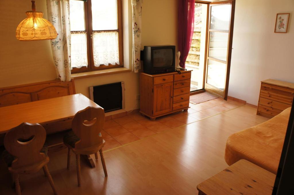 Apartment Margret Im Haus Sonnleitn Sonnenalpe Nassfeld Chambre photo